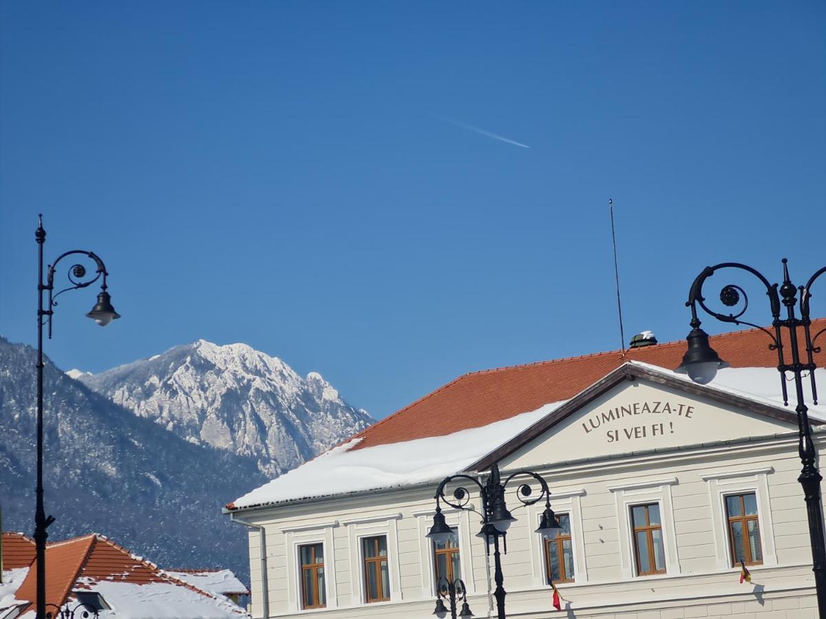 Pensiunea Kyfana Zărneşti Eksteriør bilde